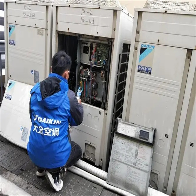 深圳坑梓柜机空调跳闸故障维修